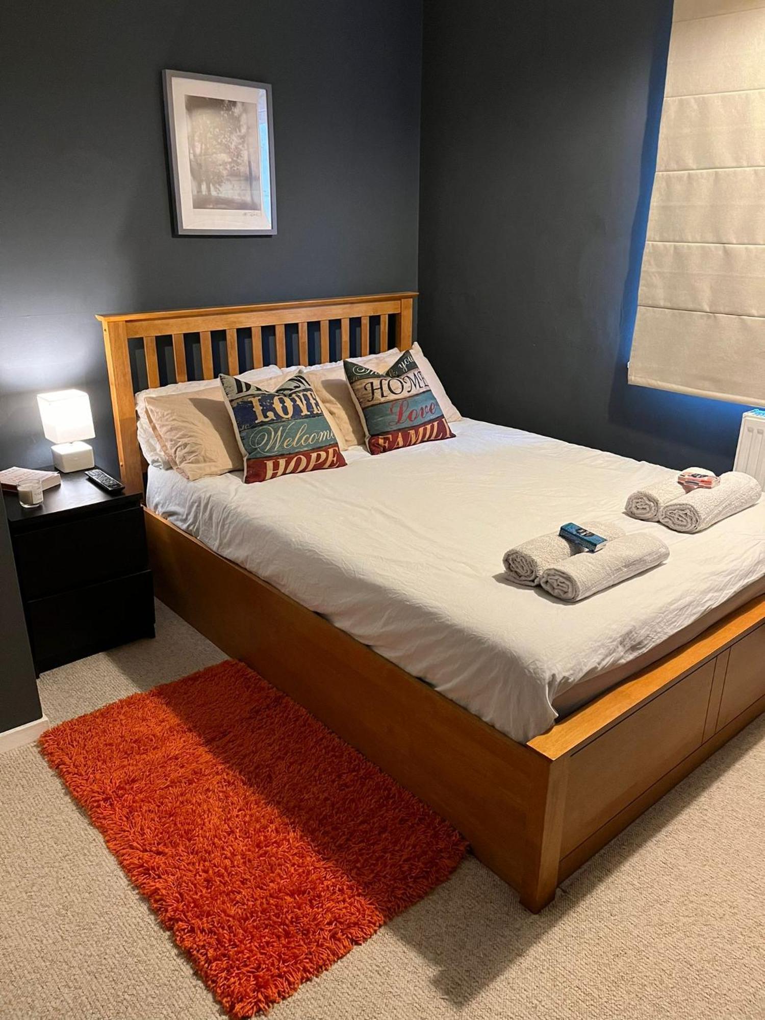 Stylish Double Room In Shared Apartment In Oxfordshire Ngoại thất bức ảnh
